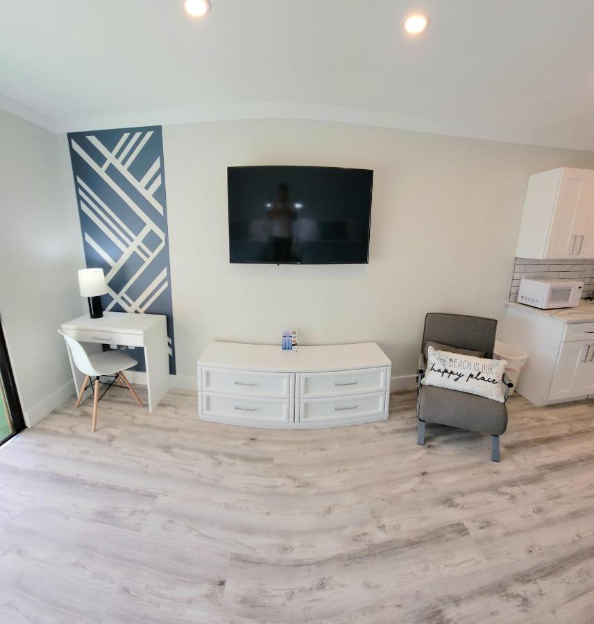 Satellite Motel St. Pete Beach Zewnętrze zdjęcie