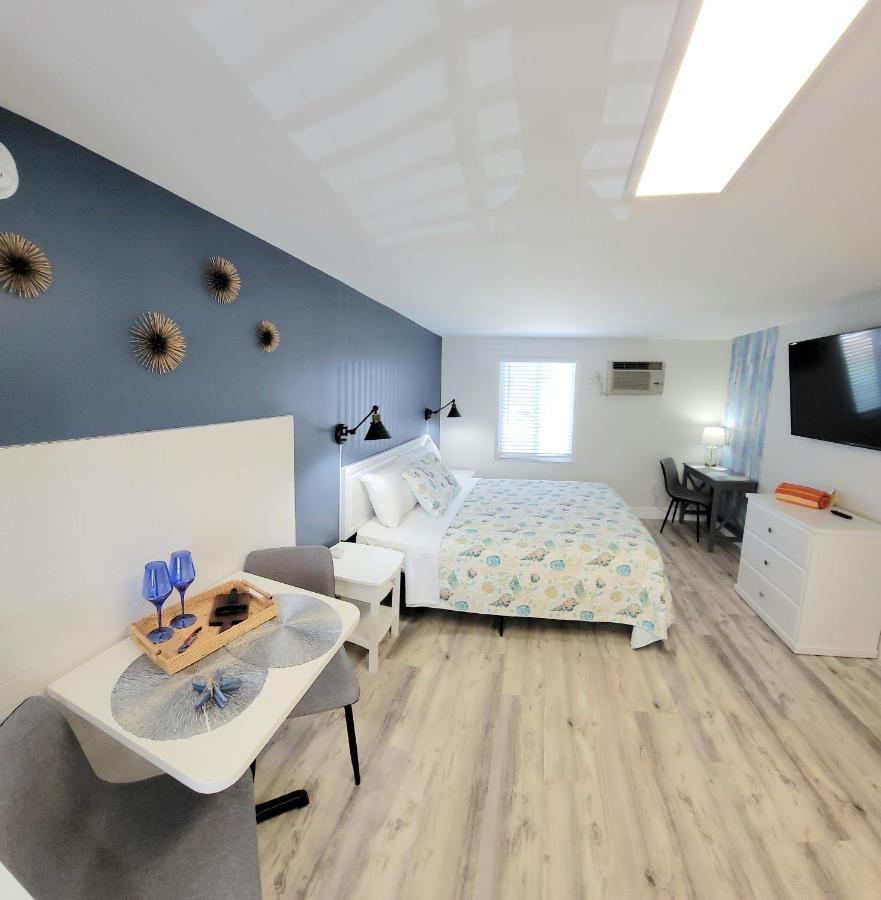 Satellite Motel St. Pete Beach Zewnętrze zdjęcie