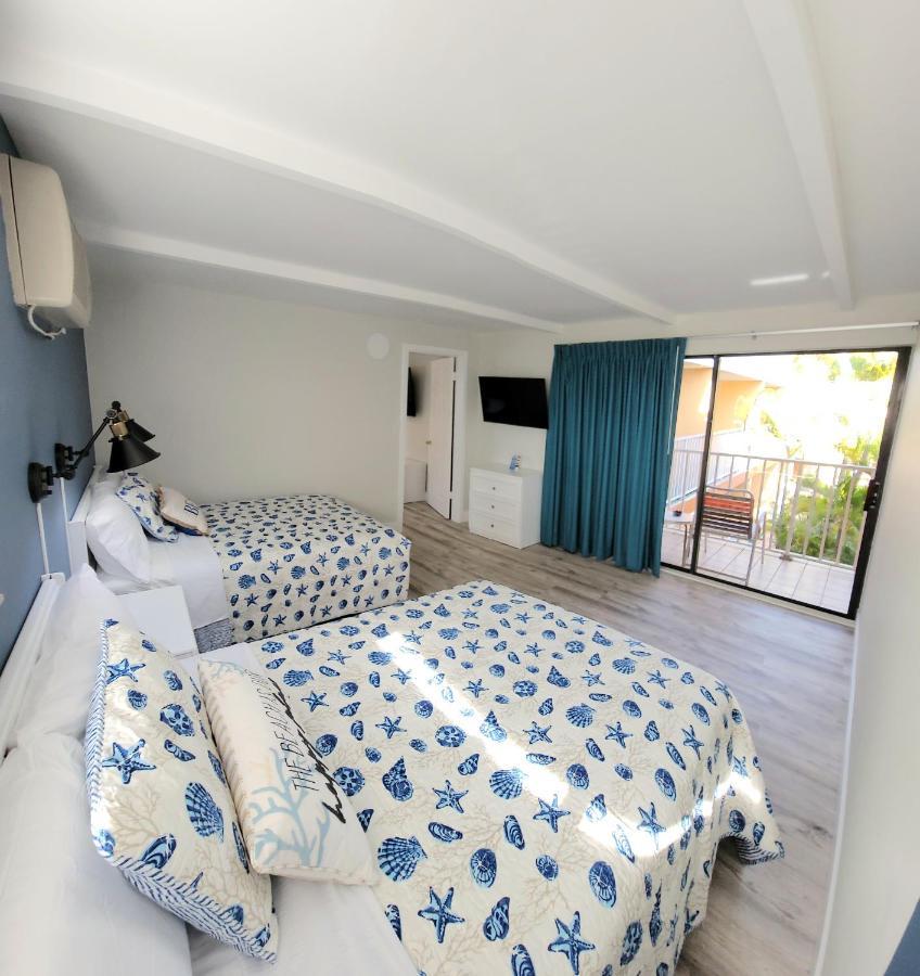 Satellite Motel St. Pete Beach Zewnętrze zdjęcie