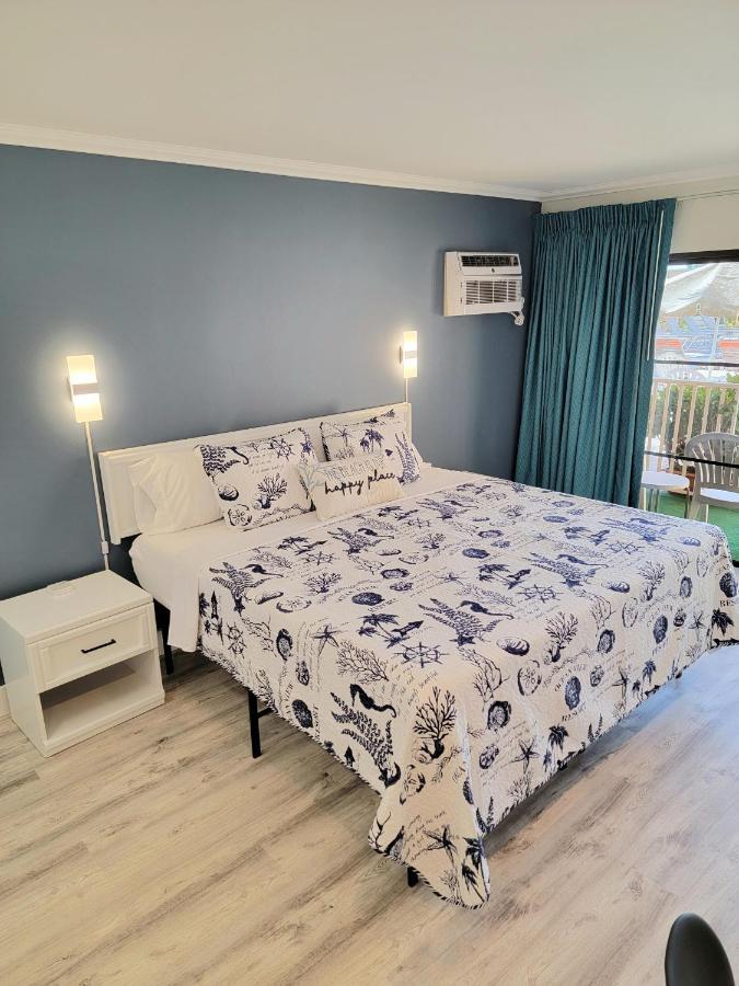Satellite Motel St. Pete Beach Zewnętrze zdjęcie