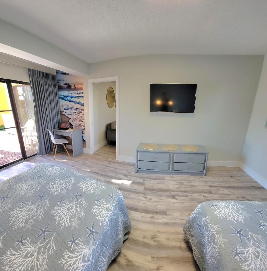 Satellite Motel St. Pete Beach Zewnętrze zdjęcie
