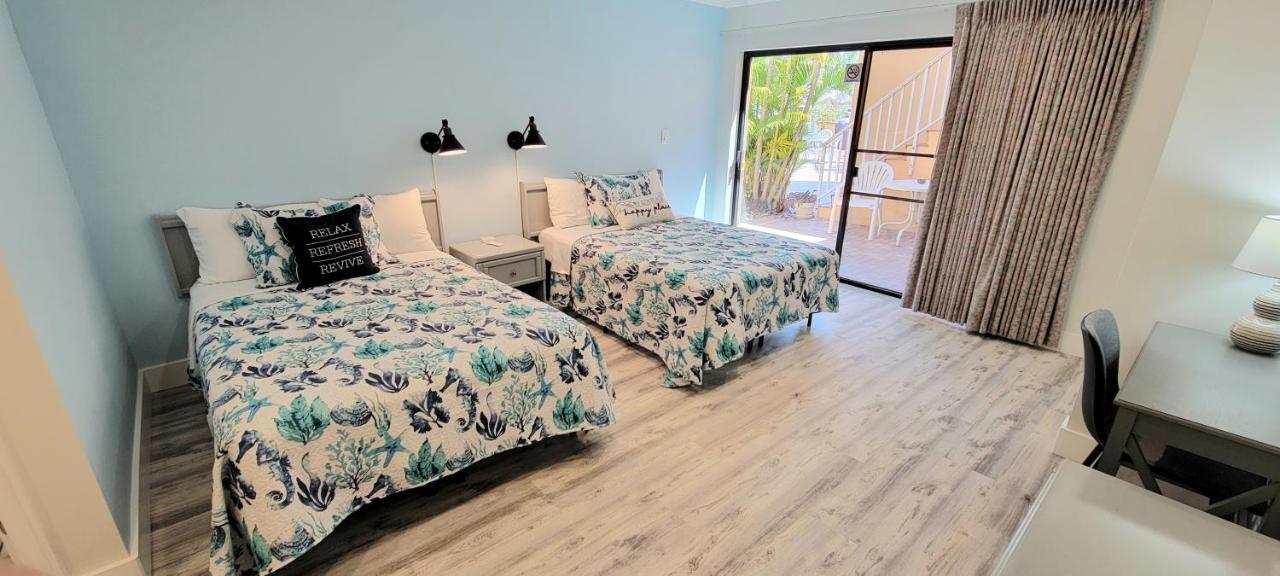 Satellite Motel St. Pete Beach Zewnętrze zdjęcie