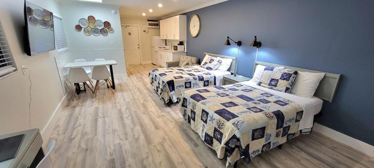 Satellite Motel St. Pete Beach Zewnętrze zdjęcie
